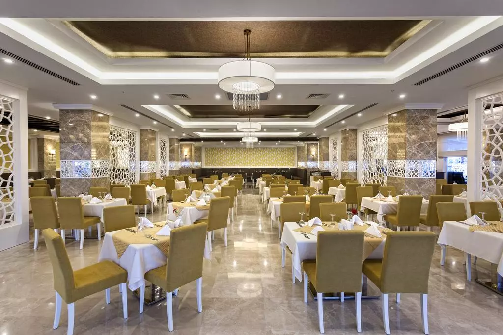 KARMIR RESORT